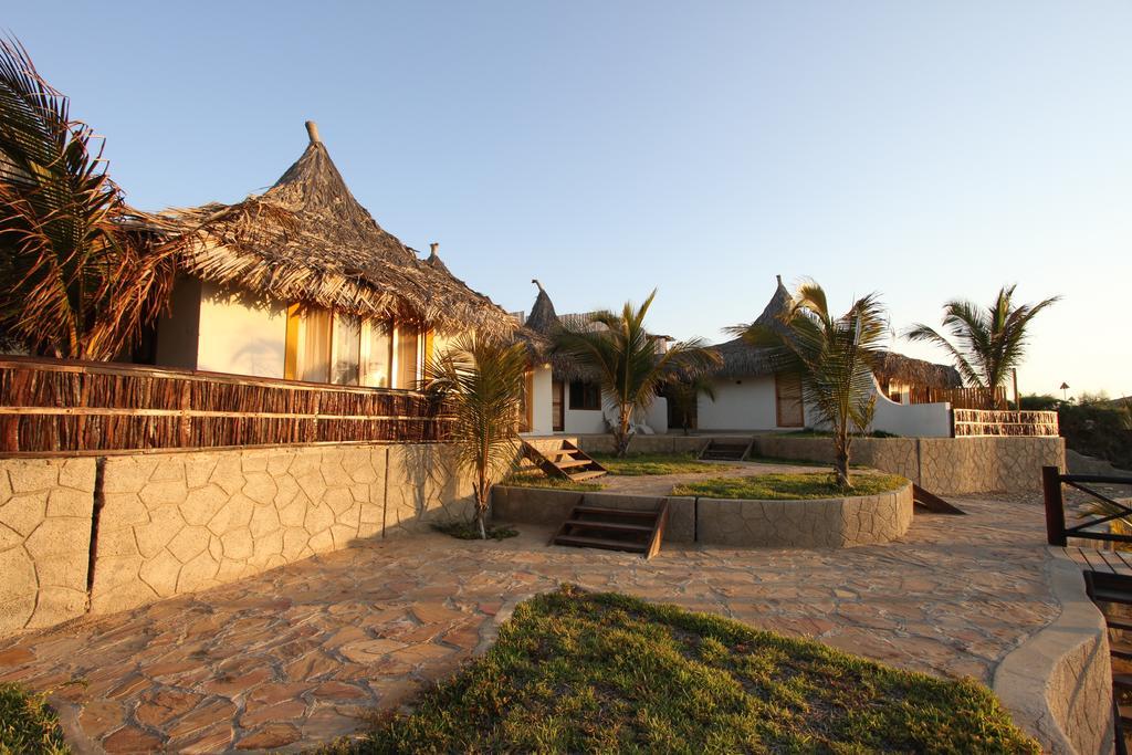 Makani Vichayito Rum bild